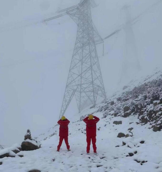 風雪中的守望