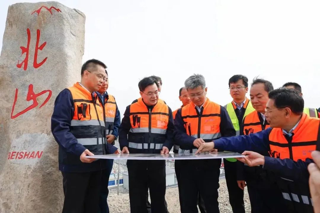 甘肅省委書記、省人大常委會(huì)主任胡昌升赴中國北山地下實(shí)驗(yàn)室建設(shè)工程現(xiàn)場(chǎng)調(diào)研